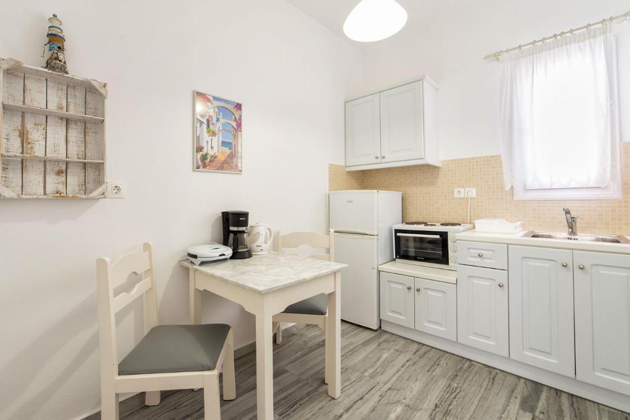 Apartments Tarsa Дриос Экстерьер фото